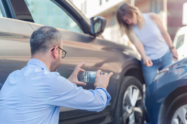 Professional Full Coverage Car Insurance technician working in Walnut Creek, CA